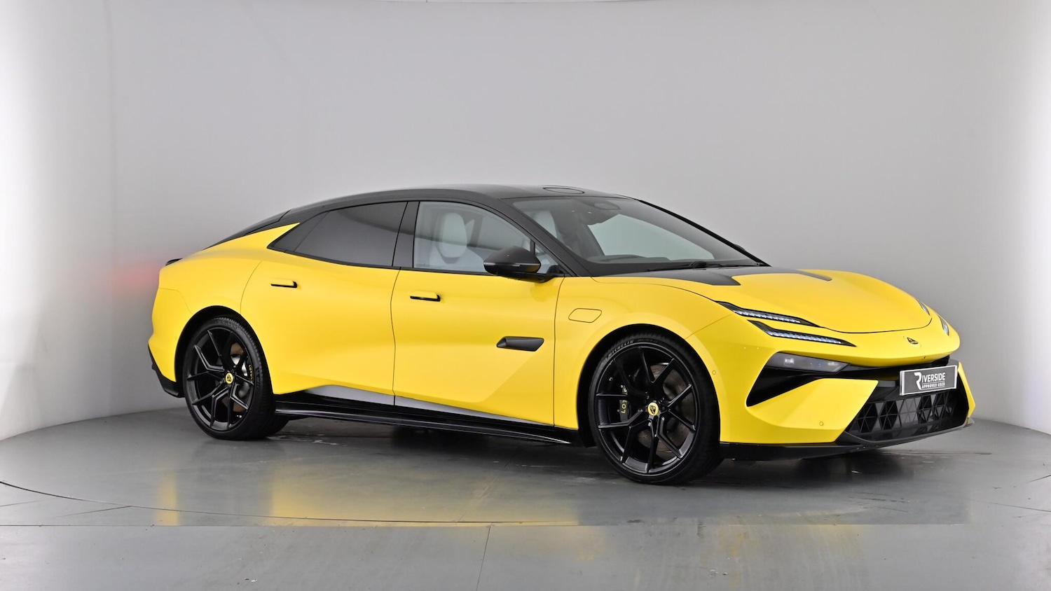 Used Lotus Emeya 2025 for sale - 77366947: Photo 99