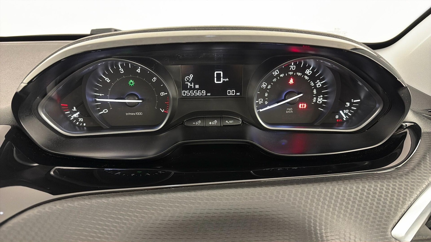 Used Peugeot 208 2019 for sale - 77918014: Photo 16