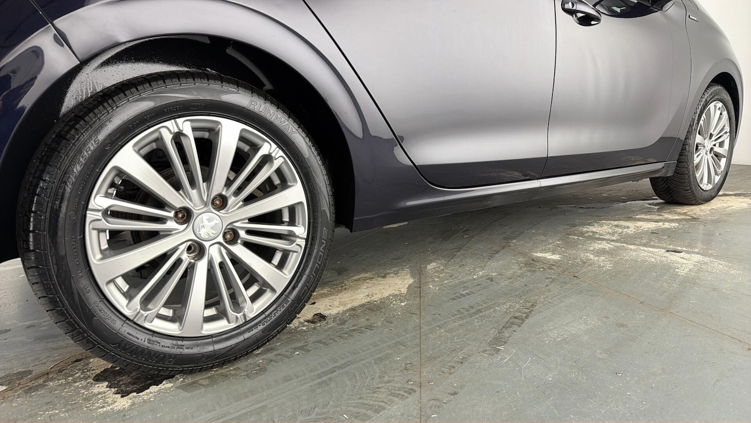 Used Peugeot 208 2019 for sale - 77918014: Photo 25