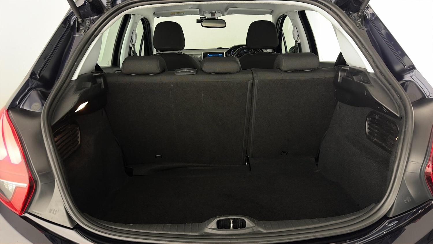 Used Peugeot 208 2019 for sale - 77918014: Photo 27