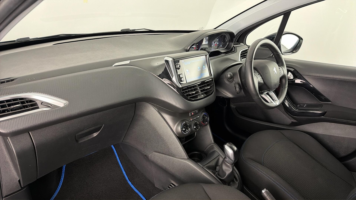 Used Peugeot 208 2019 for sale - 77918014: Photo 8