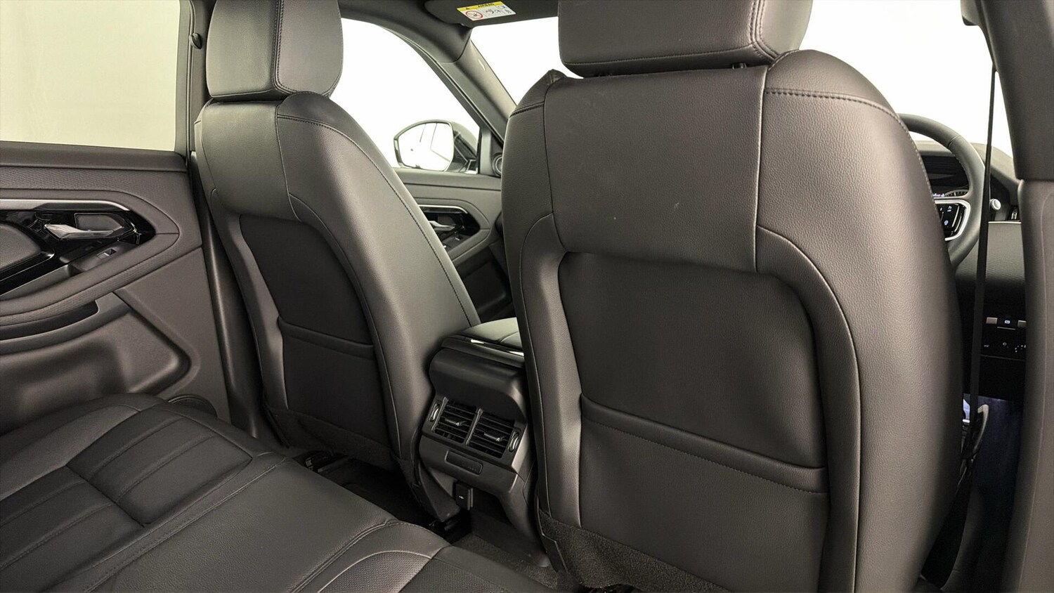 Used Land Rover Range Rover Evoque 2023 for sale - 77740120: Photo 30