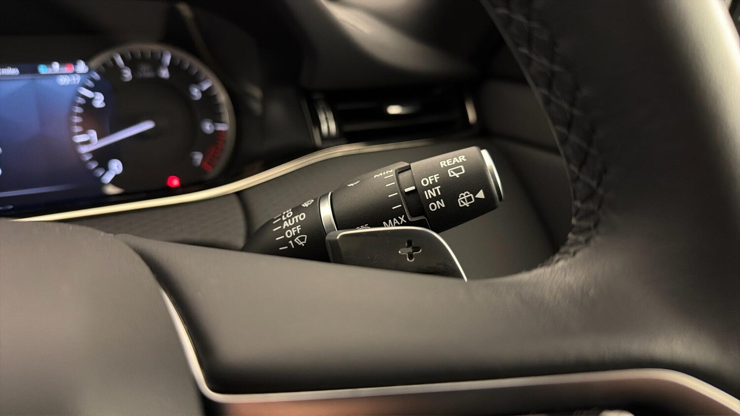 Used Land Rover Range Rover Evoque 2023 for sale - 77740120: Photo 33