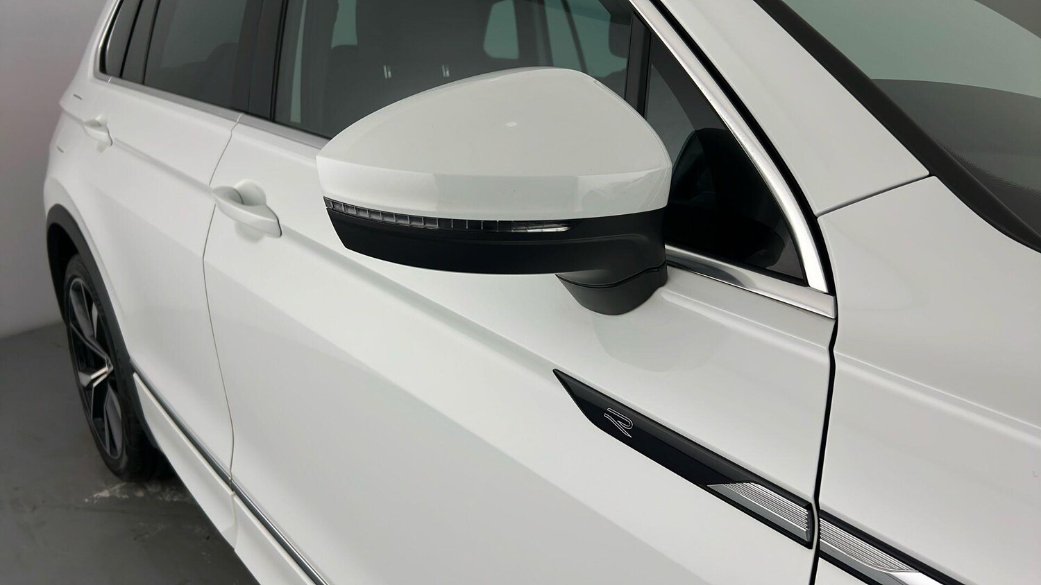 Used Volkswagen Tiguan 2023 for sale - 76195988: Photo 34