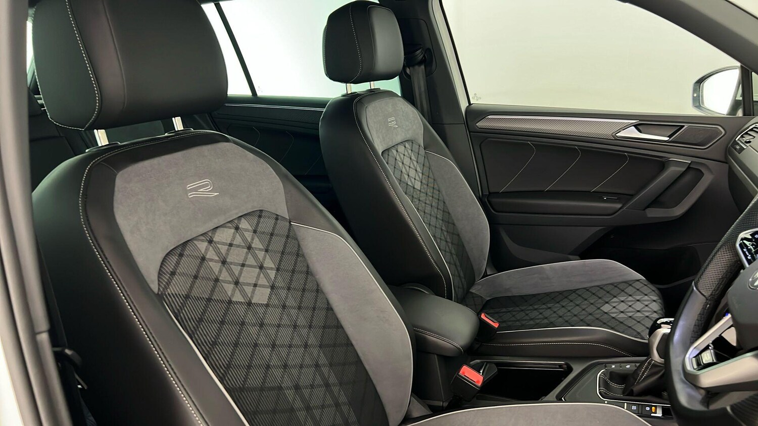 Used Volkswagen Tiguan 2023 for sale - 76195988: Photo 39