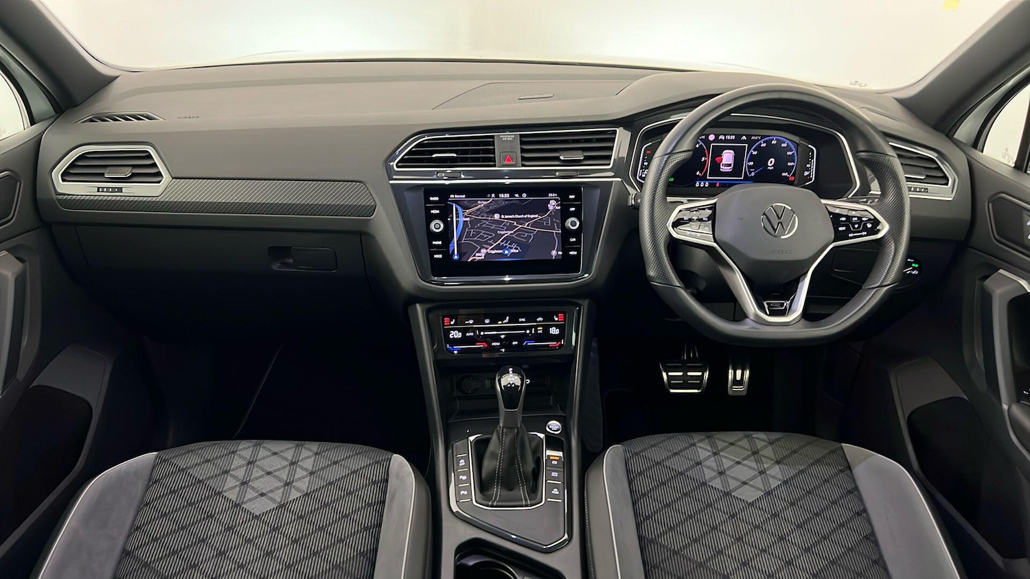 Used Volkswagen Tiguan 2023 for sale - 76195988: Photo 6