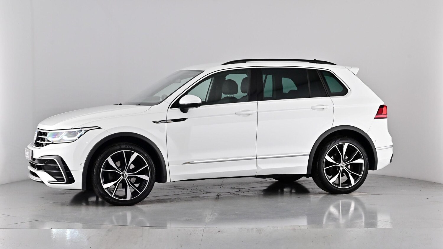 Used Volkswagen Tiguan 2023 for sale - 76195988: Photo 62