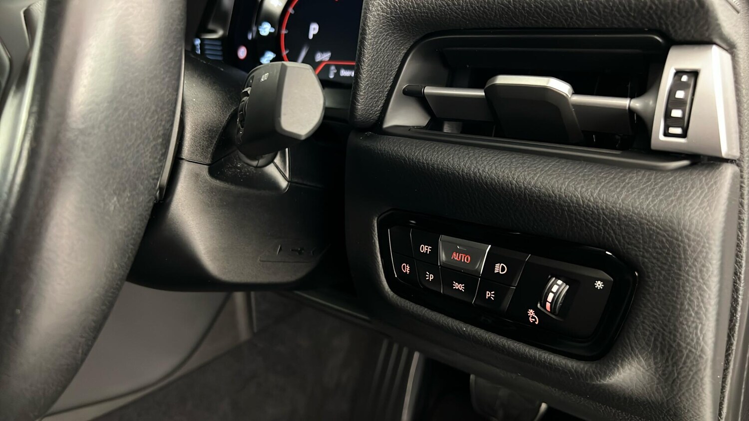 Vehicle 44