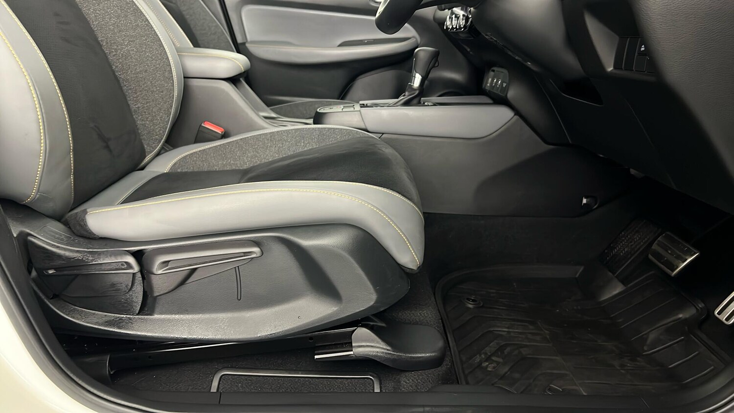 Used Honda Jazz 2025 for sale - 77885372: Photo 33