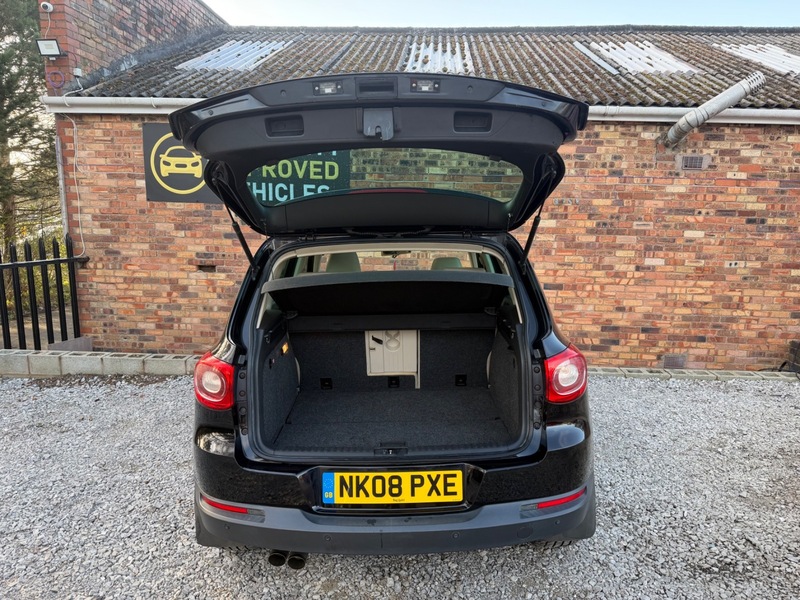 Used Volkswagen Tiguan 2008 for sale - 78045242: Photo 10