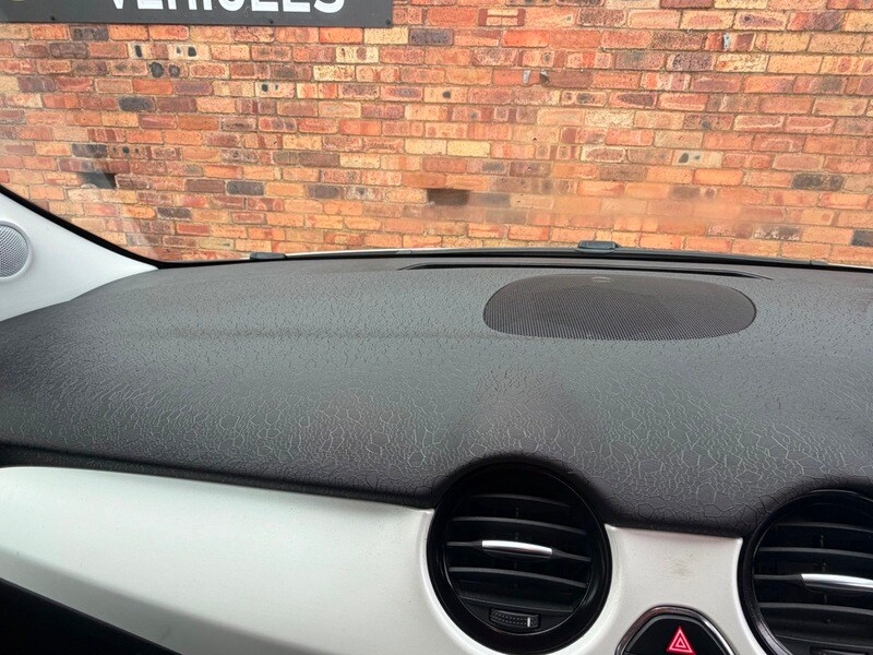 Used Vauxhall ADAM 2017 for sale - 77845696: Photo 16