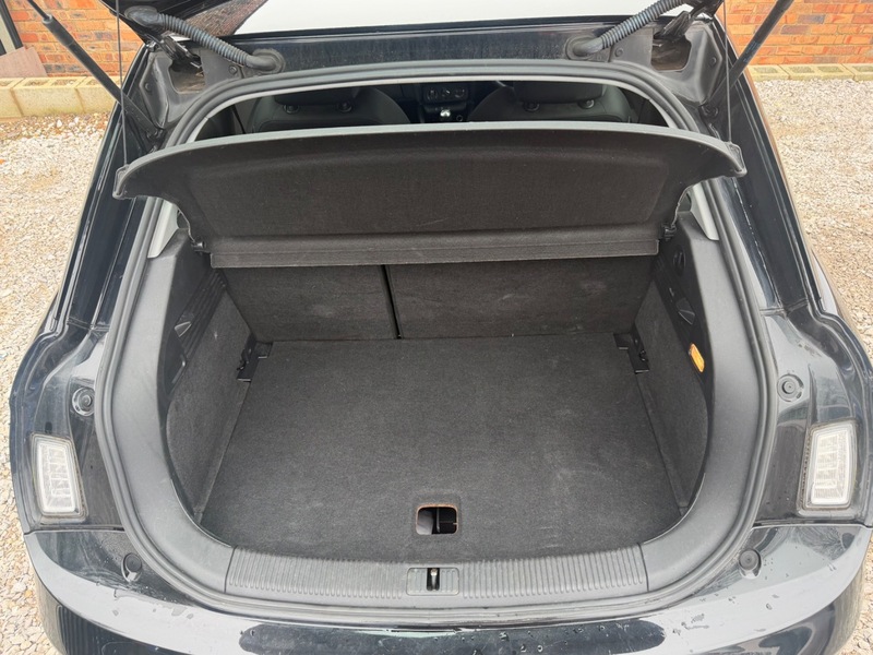 Used Audi A1 2014 for sale - 77845703: Photo 10