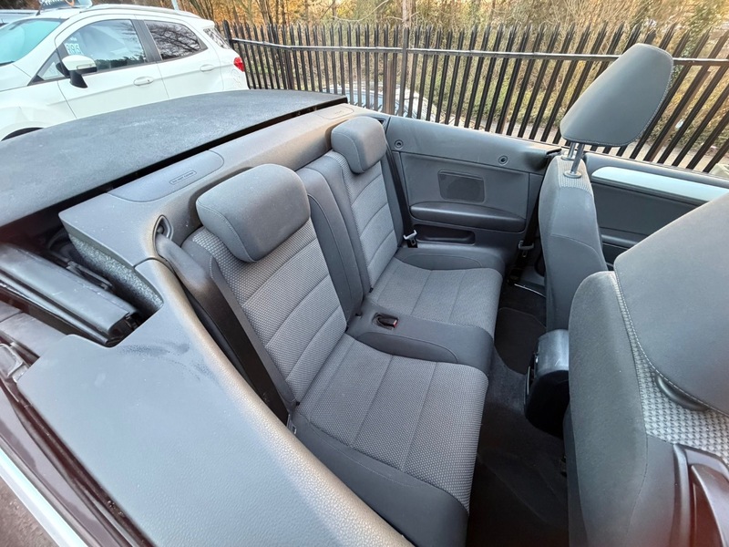 Used Volkswagen Golf 2011 for sale - 77845690: Photo 16