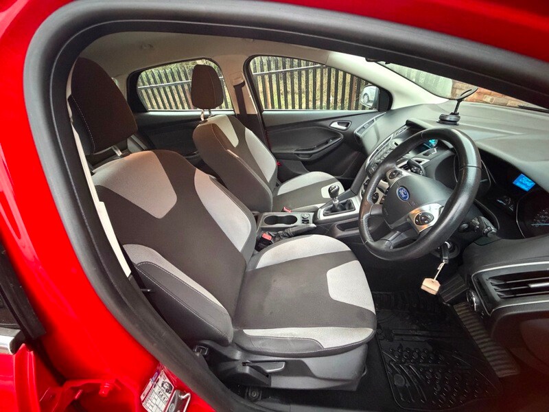 Used Ford Focus 2014 for sale - 77845695: Photo 12