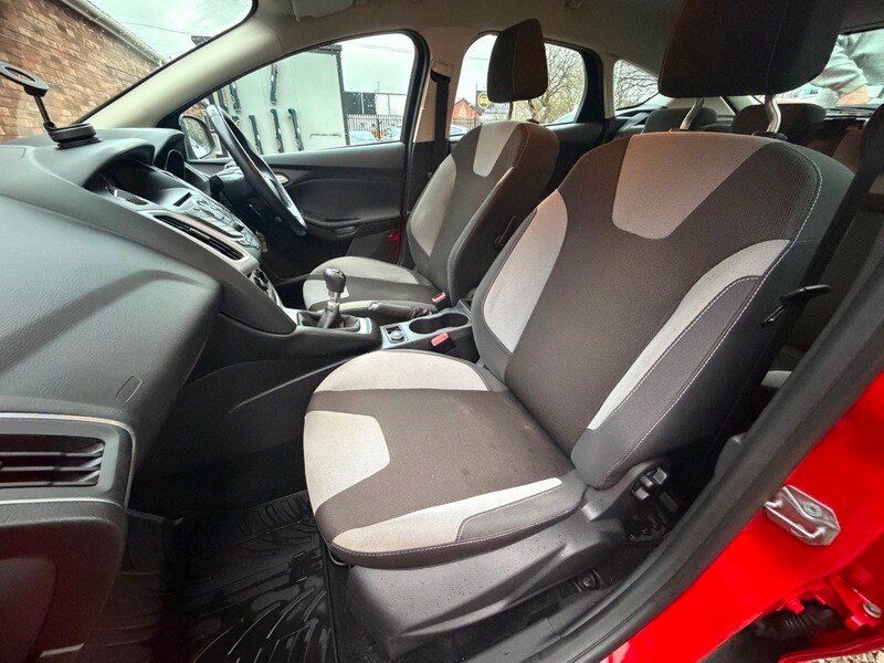 Used Ford Focus 2014 for sale - 77845695: Photo 14