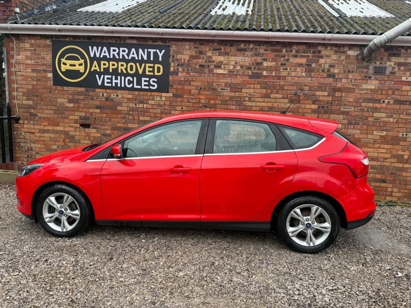 Used Ford Focus 2014 for sale - 77845695: Photo 4