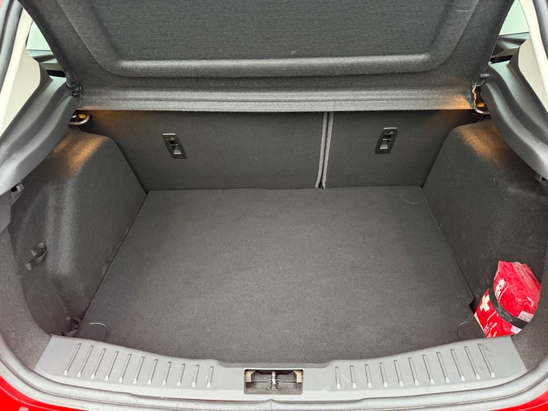 Used Ford Focus 2014 for sale - 77845695: Photo 8