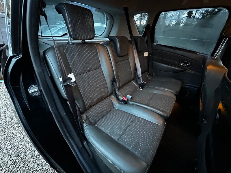 Used Renault Scenic 2012 for sale - 77845692: Photo 11
