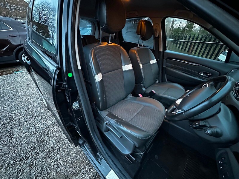 Used Renault Scenic 2012 for sale - 77845692: Photo 12