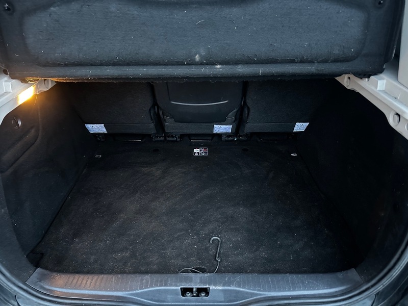 Used Renault Scenic 2012 for sale - 77845692: Photo 9