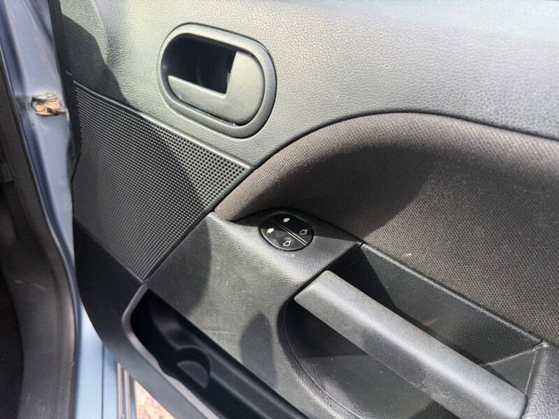 Used Ford Fiesta 2006 for sale - 78140889: Photo 16