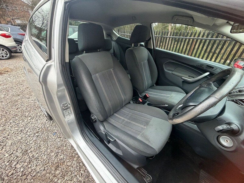 Used Ford Fiesta 2009 for sale - 77845687: Photo 12