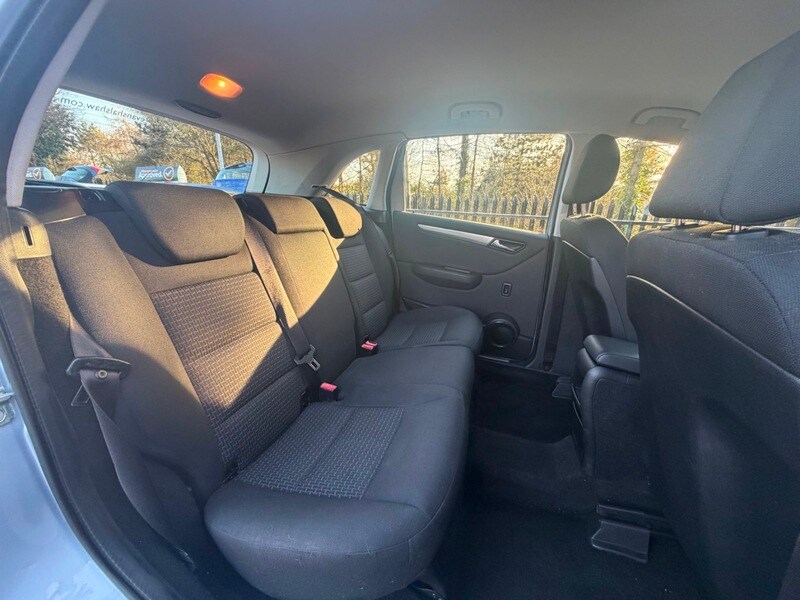 Used Mercedes-Benz B Class 2010 for sale - 77937542: Photo 11