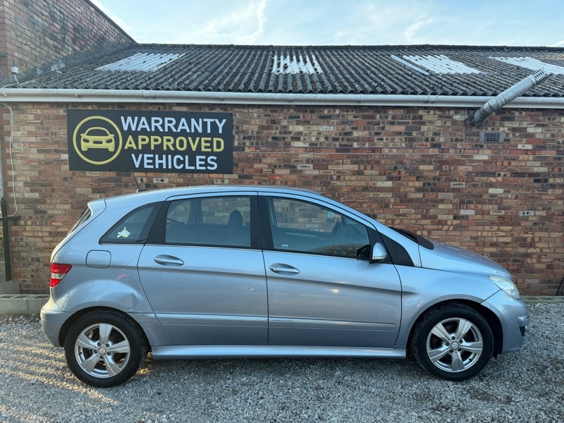 Used Mercedes-Benz B Class 2010 for sale - 77937542: Photo 4