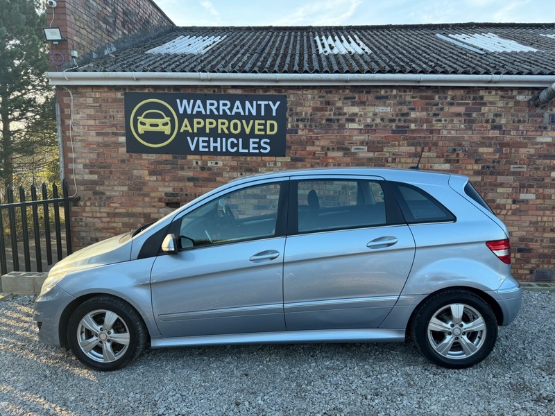 Used Mercedes-Benz B Class 2010 for sale - 77937542: Photo 5