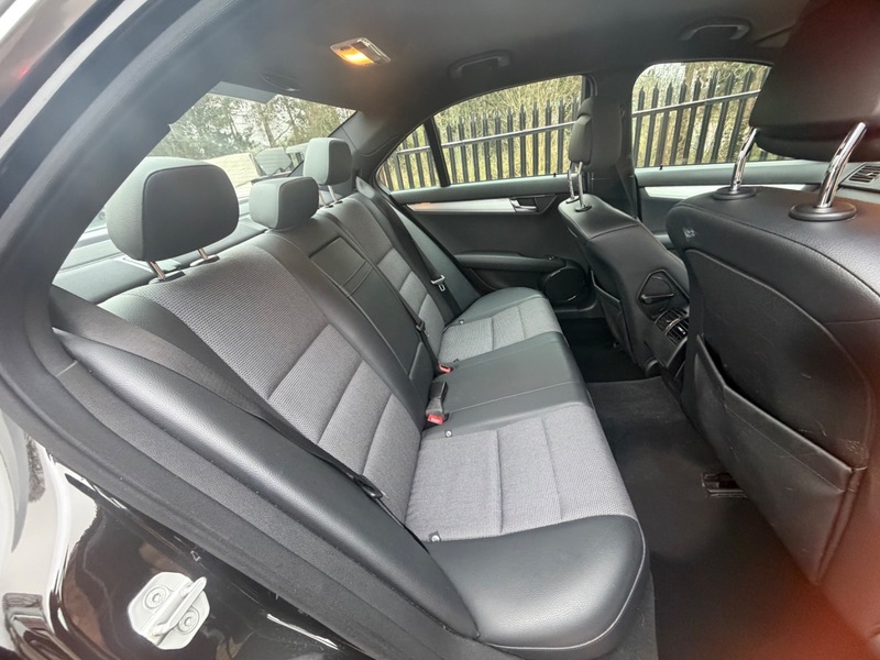 Used Mercedes-Benz C Class 2008 for sale - 77845698: Photo 12