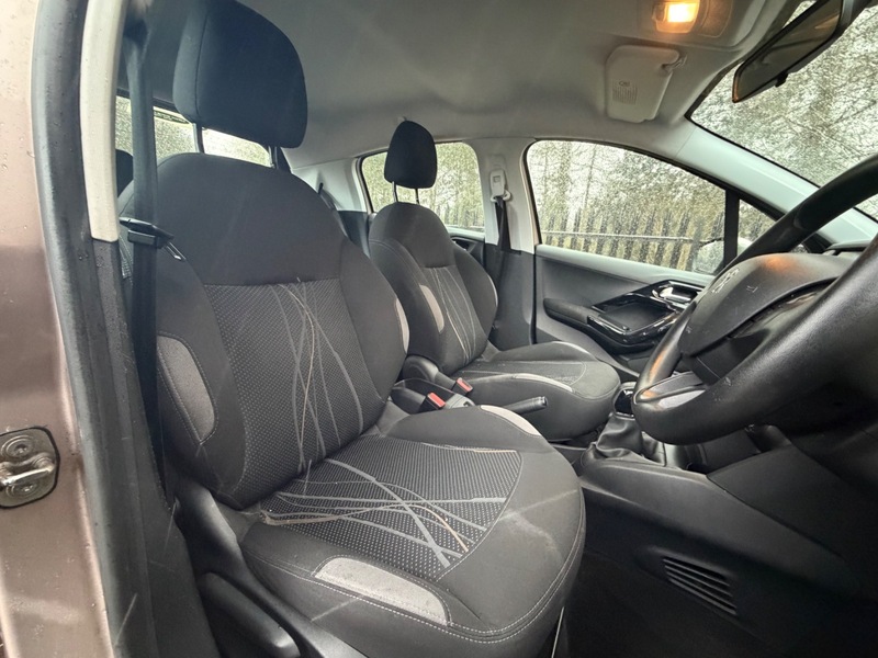 Used Peugeot 208 2012 for sale - 78018041: Photo 13