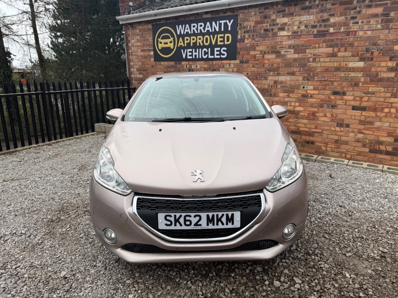 Used Peugeot 208 2012 for sale - 78018041: Photo 2