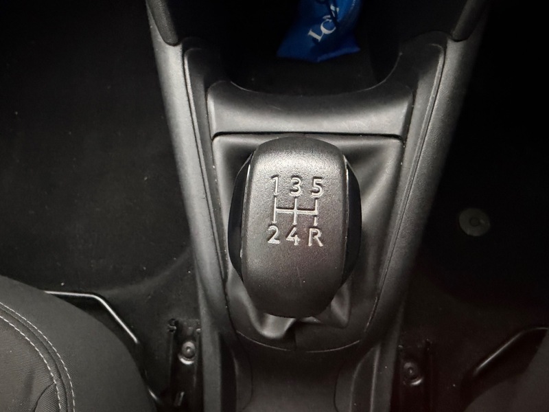 Used Peugeot 208 2012 for sale - 78018041: Photo 21