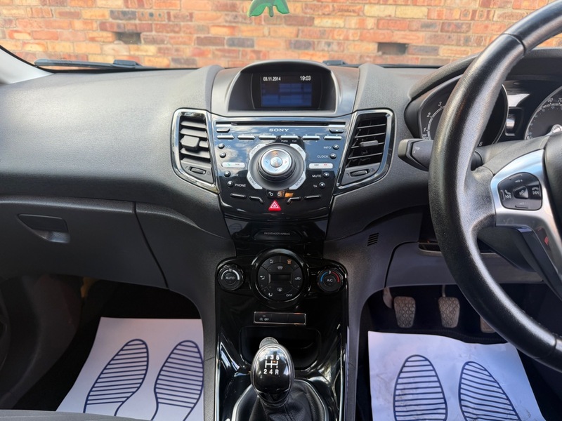 Used Ford Fiesta 2014 for sale - 78182323: Photo 18