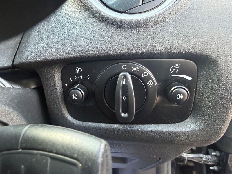 Used Ford Fiesta 2014 for sale - 78182323: Photo 25