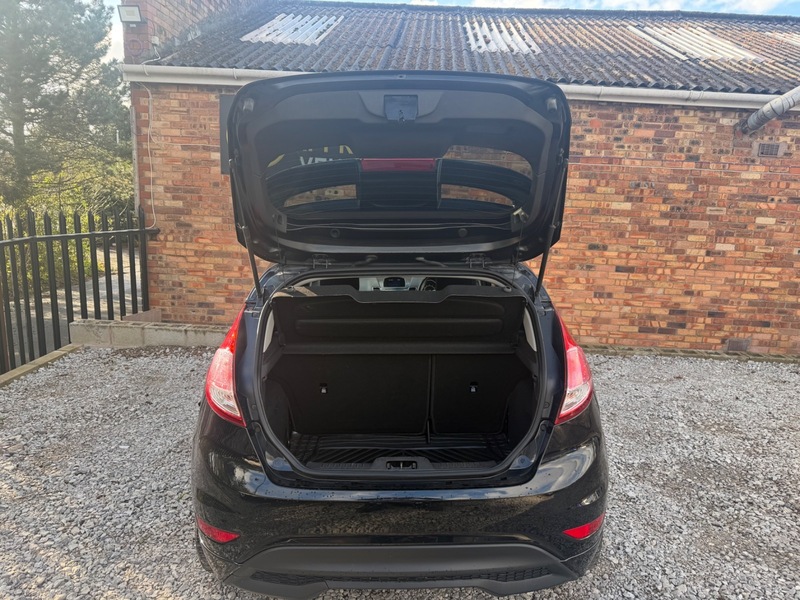 Used Ford Fiesta 2014 for sale - 78182323: Photo 9