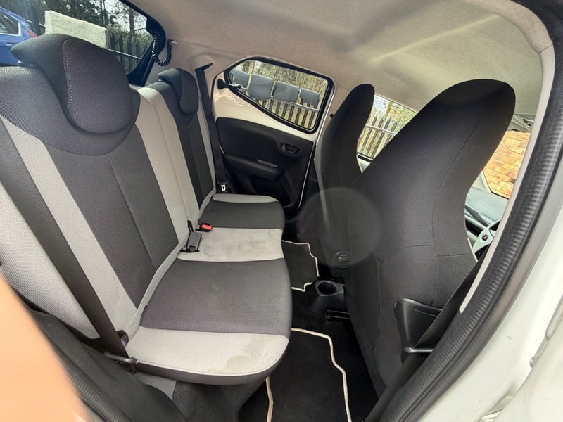 Used Toyota AYGO 2016 for sale - 77880718: Photo 11