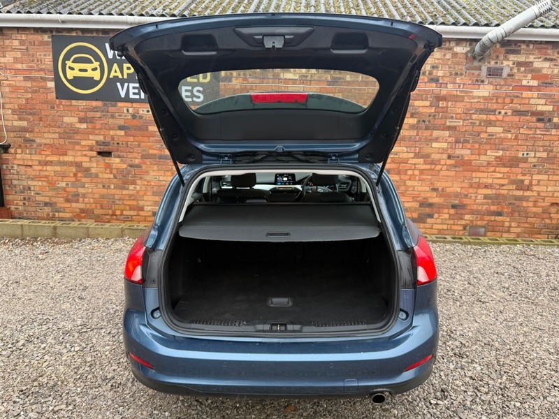 Used Ford Focus 2019 for sale - 77845702: Photo 10