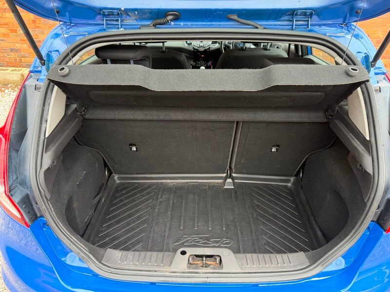 Used Ford Fiesta 2013 for sale - 77845699: Photo 9