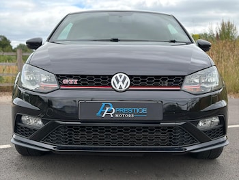 Used Volkswagen Polo 2015 for sale - 79116822: Photo