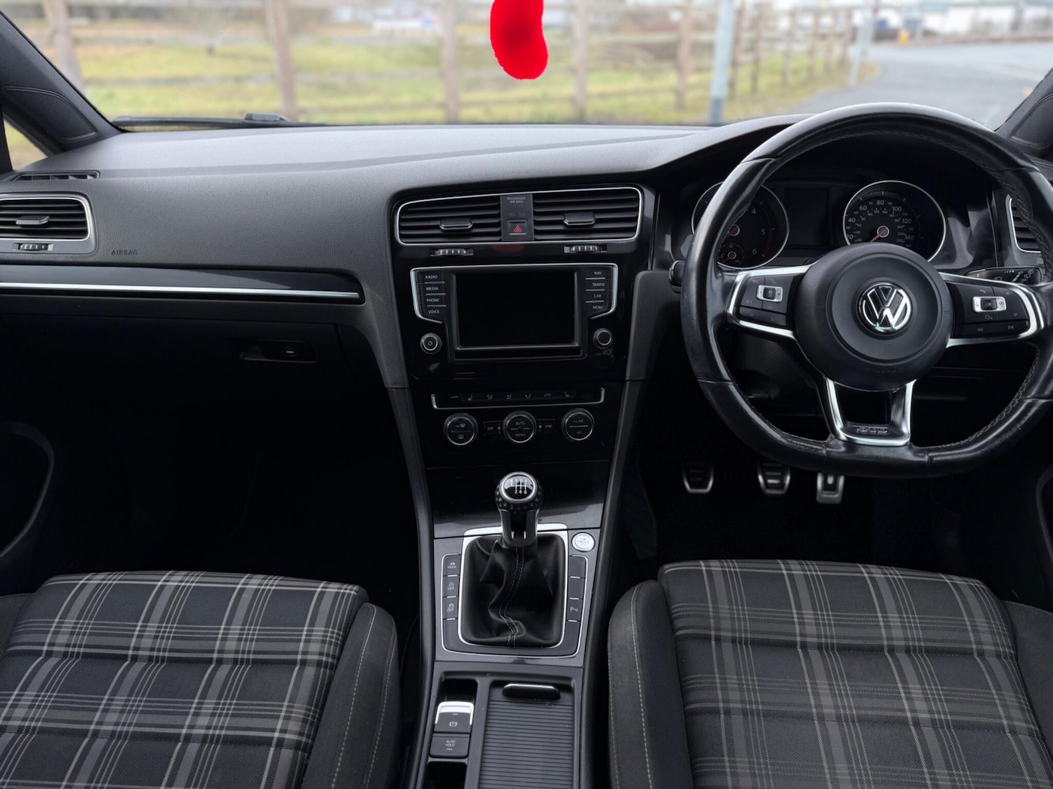 Used Volkswagen Golf 2016 for sale - 77363769: Photo 15