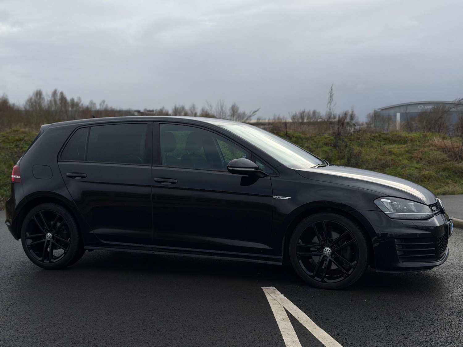 Used Volkswagen Golf 2016 for sale - 77363769: Photo 2