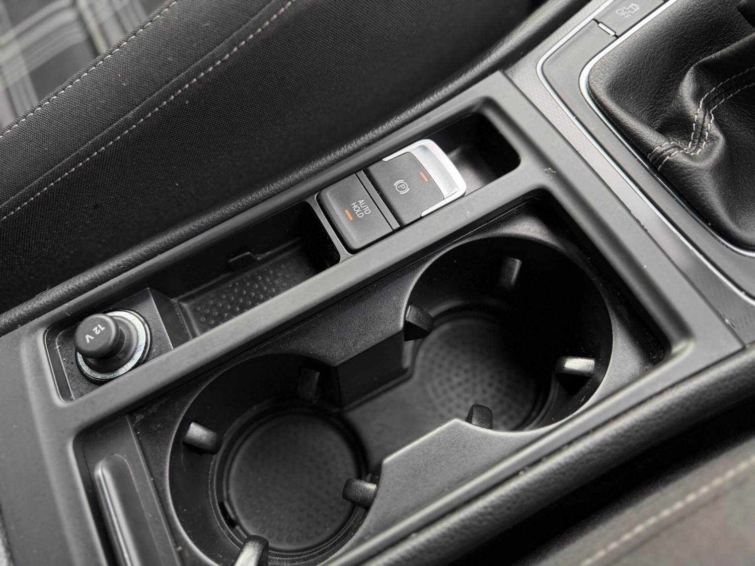 Used Volkswagen Golf 2016 for sale - 77363769: Photo 20