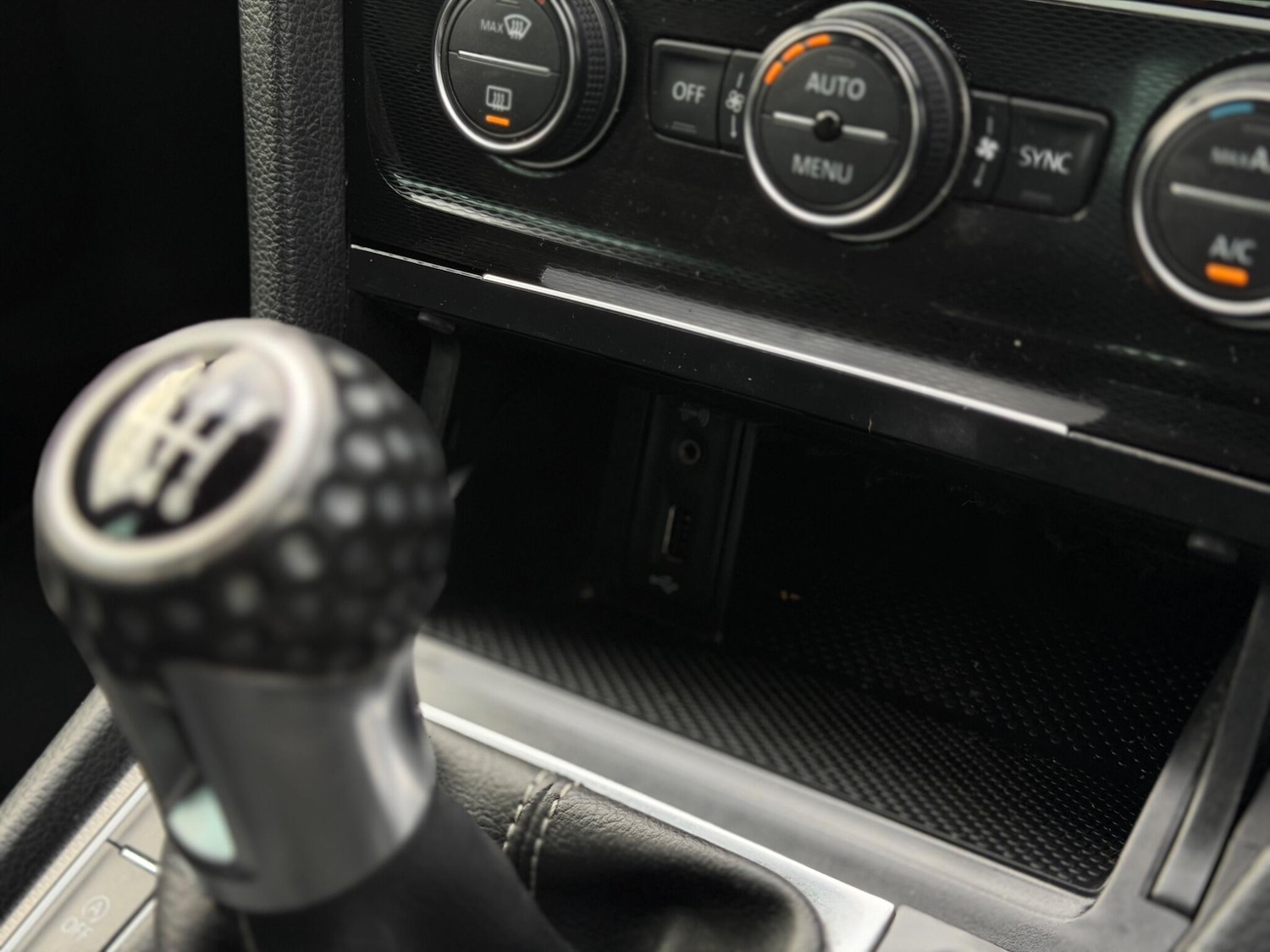 Used Volkswagen Golf 2016 for sale - 77363769: Photo 21