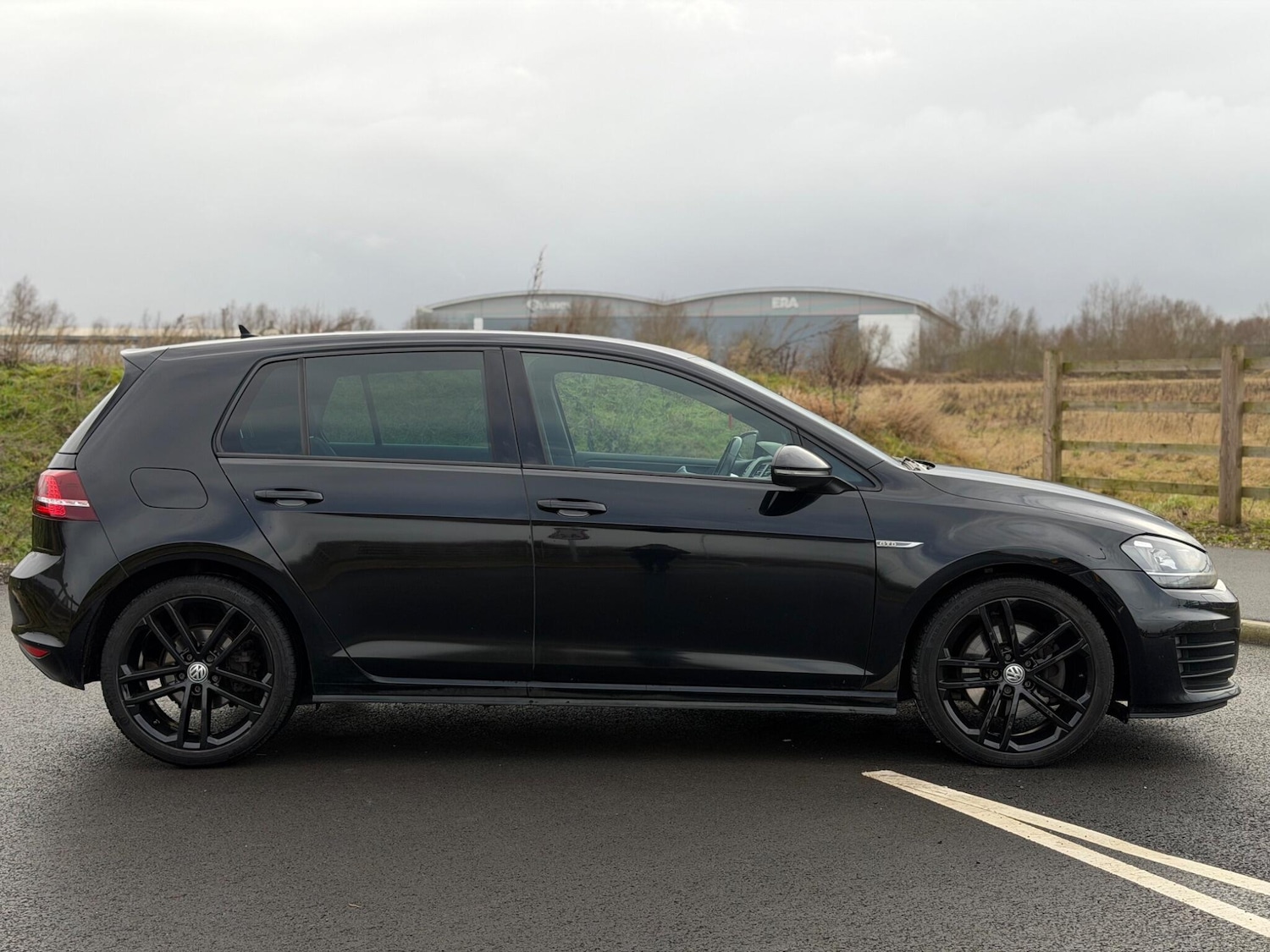 Used Volkswagen Golf 2016 for sale - 77363769: Photo 3