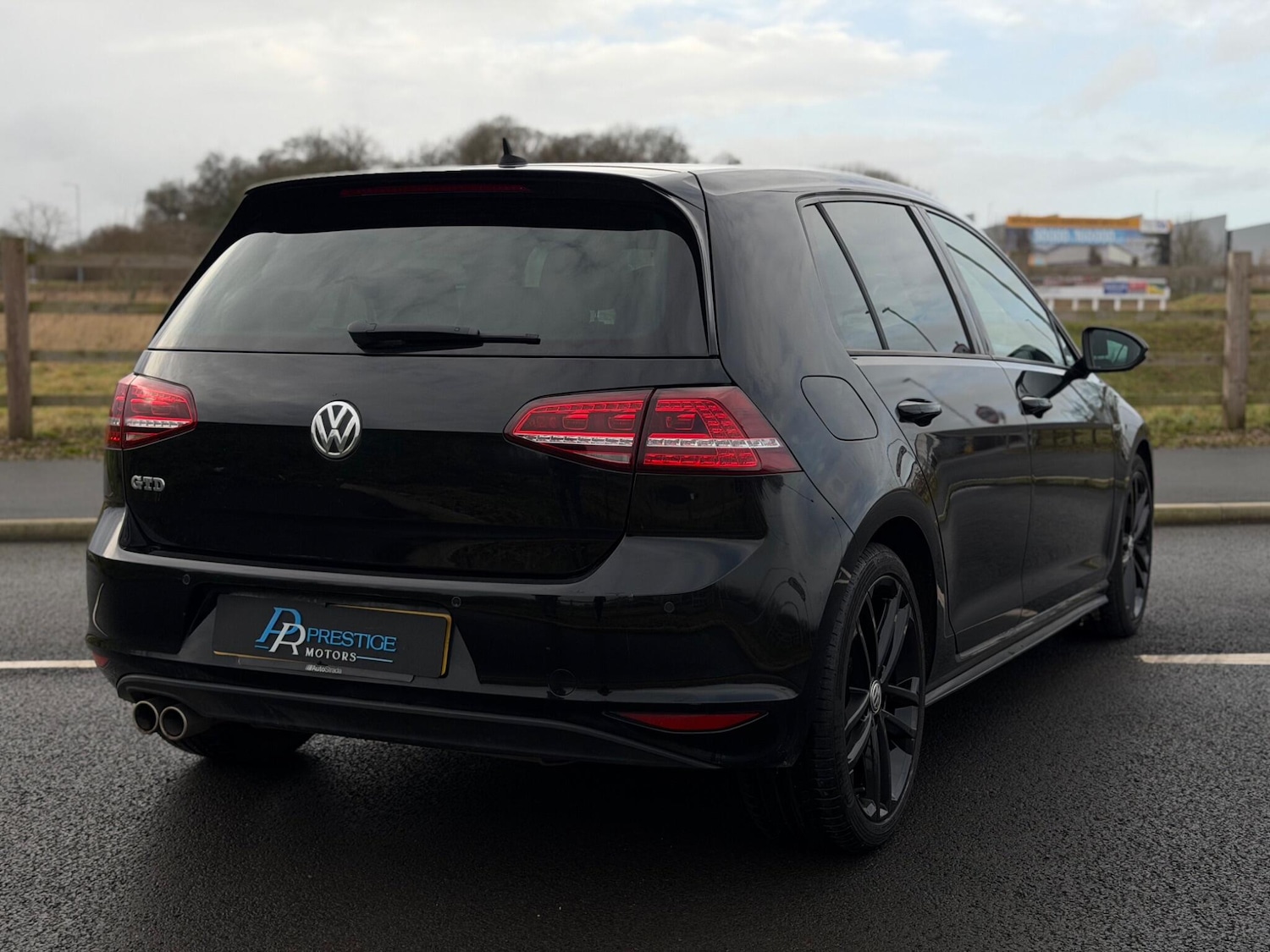 Used Volkswagen Golf 2016 for sale - 77363769: Photo 4