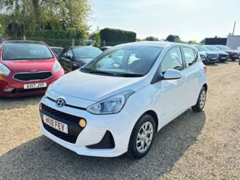 Used Hyundai i10 2018 for sale - 70441975: Photo
