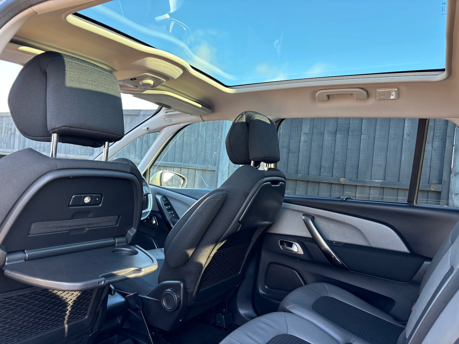 Used Citroen C4 Grand Picasso 2018 for sale - 77053548: Photo 20