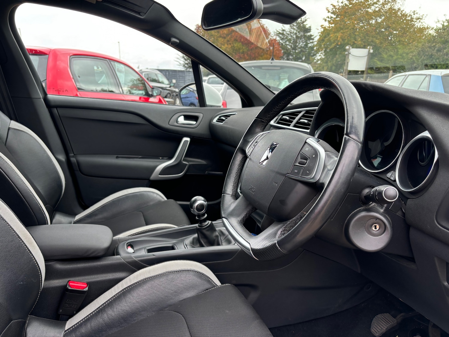 Used Citroen DS4 2015 for sale - 76211726: Photo 5