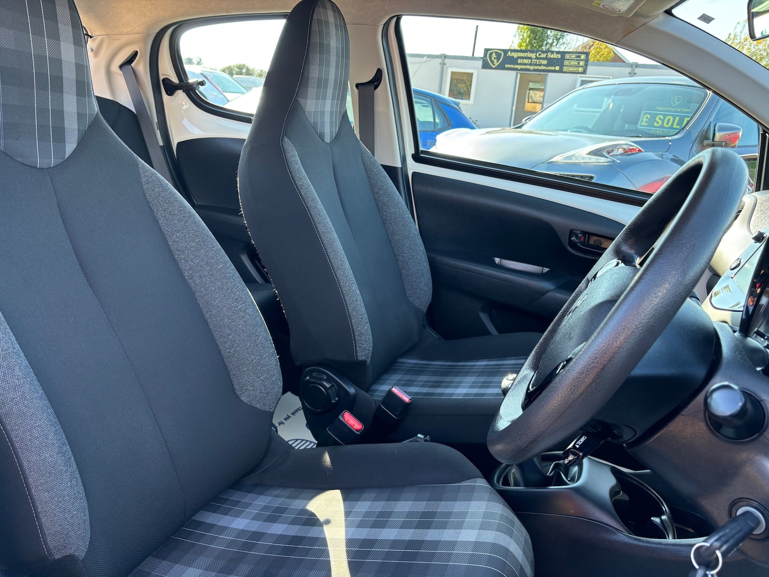 Used Peugeot 108 2018 for sale - 76040551: Photo 16